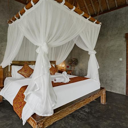 Moringa Ubud Villa Exterior photo